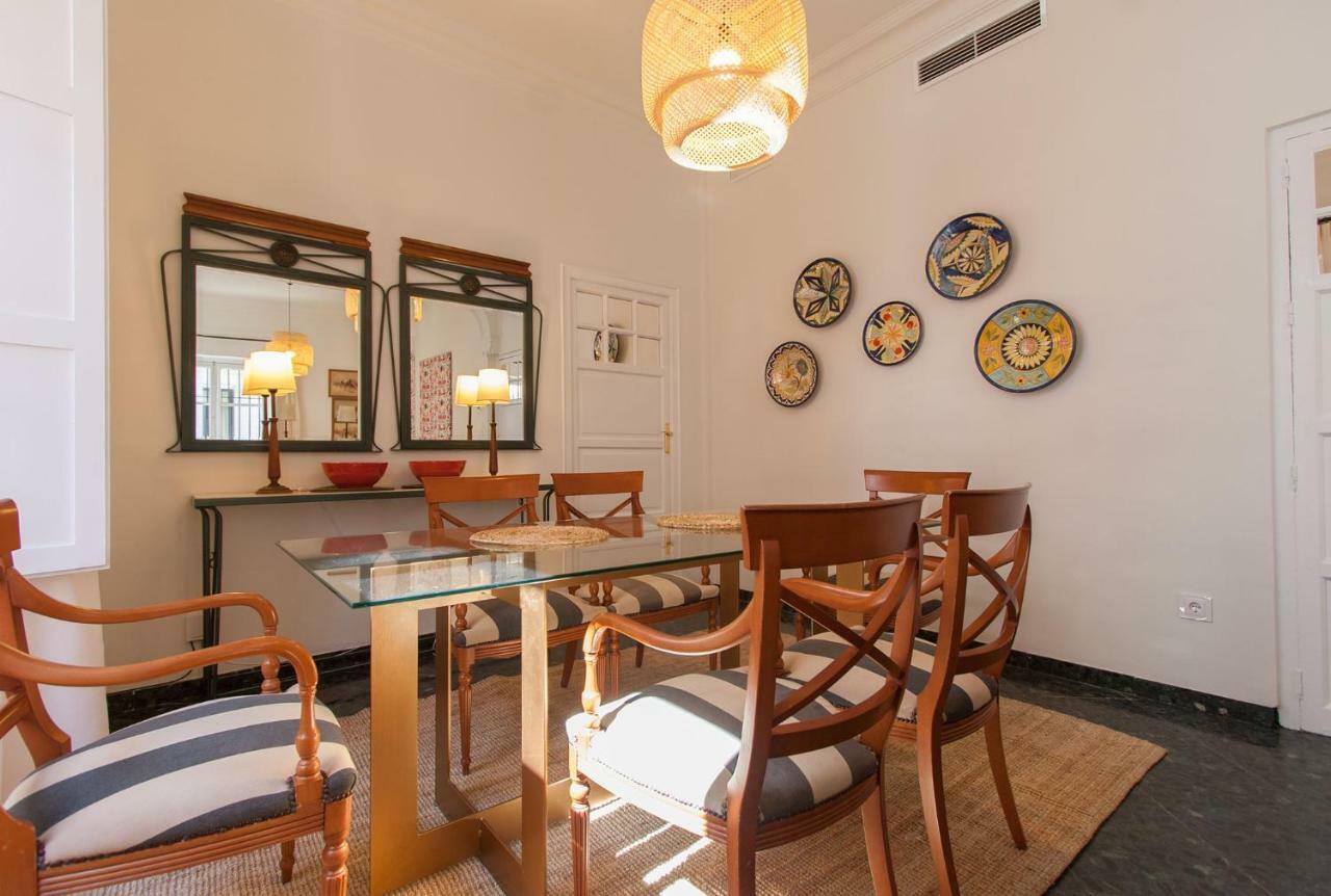 Casa De Tintes Apartman Sevilla Kültér fotó